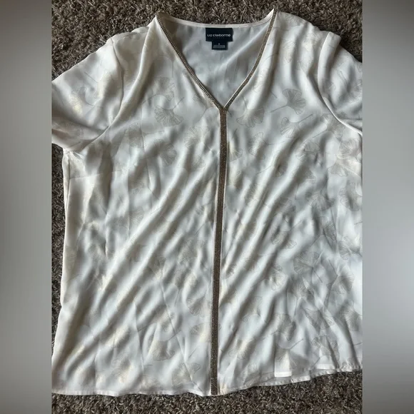 3/$20 Liz Claiborne career shirt size small - Picture 3 of 5